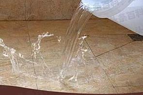 友谊漏水维修 免砸砖防水材料该如何施工